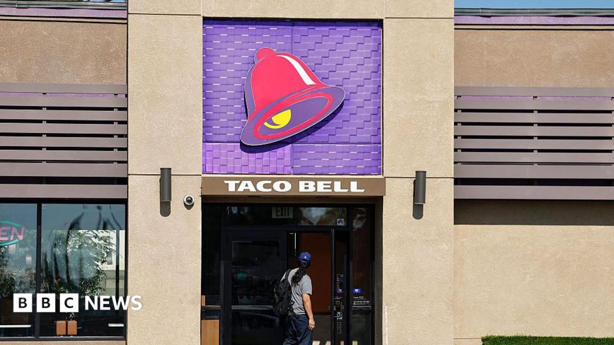 Taco Bell Removes Lettuce Amid Cyclosporiasis Outbreak: What Businesses Need to Know